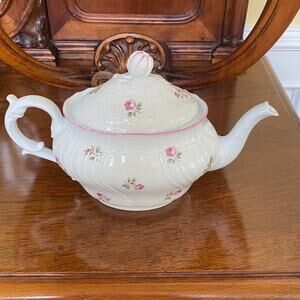 MINT Richard Ginori 1735 Italy Roselline Teapot with Lid Pink Roses